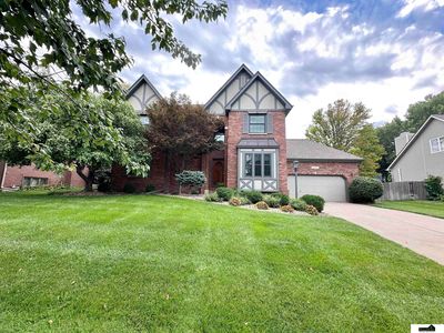 5937 Dobsons Ct