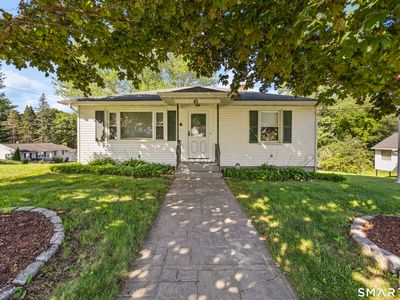 61 Alberta Street