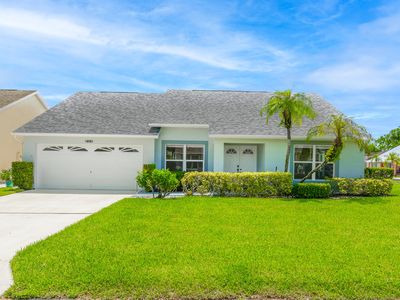 460 NW Casanova Circle