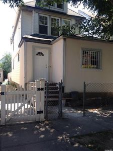 150-26 115 Drive Drive
