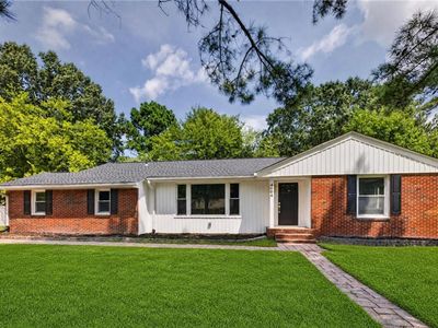 4004 Oak Dr
