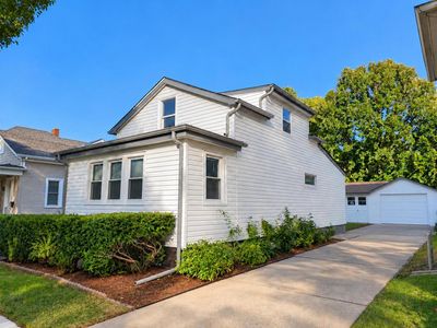 1437 Park AVENUE