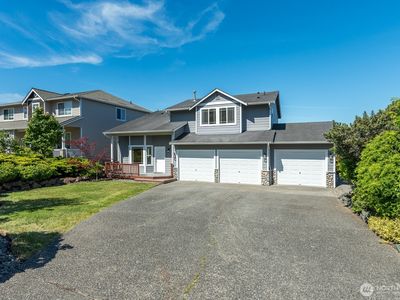 8 80th Drive NE