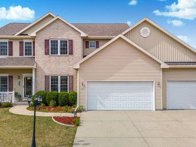 282 Lakeview Drive