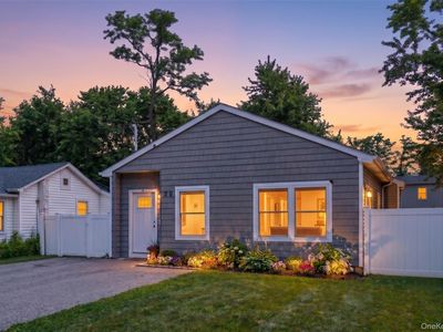 20 Cedar Road E