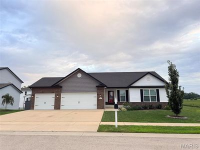 625 Monarch Dr