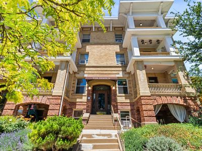 557 E 1st Ave #10