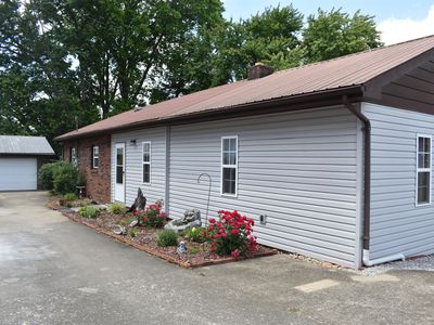 125 Bean St
