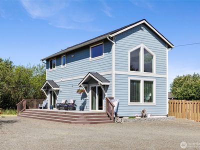 387 Clover Creek Avenue NW