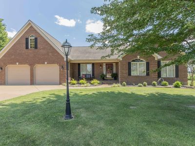 8903 Pleasant Ridge Dr