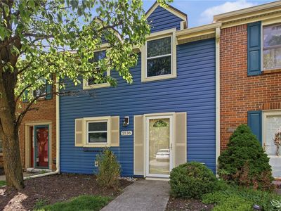 2136 Hewitt Ave #2136