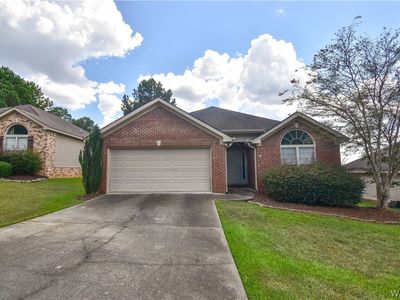 4061 Macon Cir