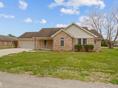 1463 W Deer Cliff Dr