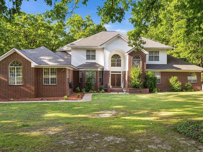226 Edgewood Dr