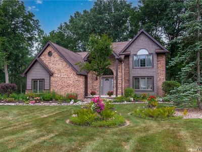 299 Deerwood Ln