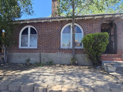 447 Vine St