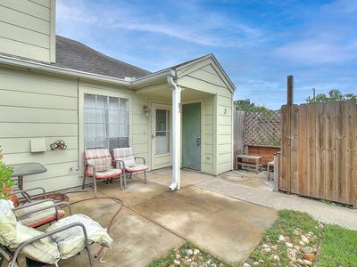 7202 Mansions Dr UNIT B2