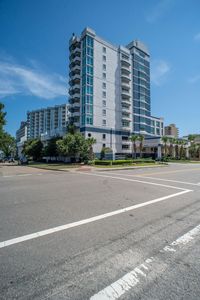 215 77th Ave. N #516
