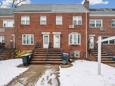 Property at 8505 67th Dr, Forest Hills, NY