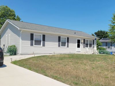 6 Rutledge Ave