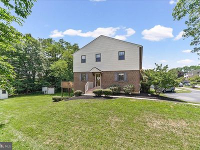 550 Coventry Ln