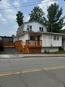 7 Dairyland Road