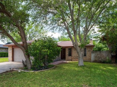 107 Garden Crest Cir