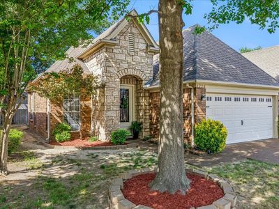 6736 Stone Garden Dr