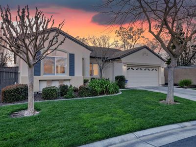 9525 Emerald Cove Ln