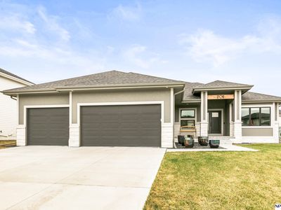 17011 Sarah St