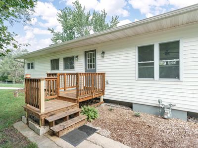 416 N Elm St