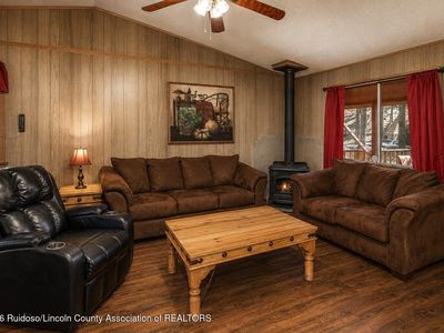 125 Mountain Breeze Dr
