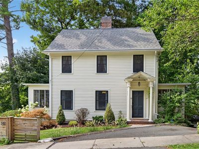 14 Renwick Heights Rd