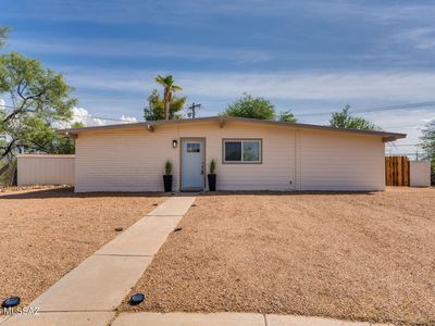 7219 E Flamenco Dr