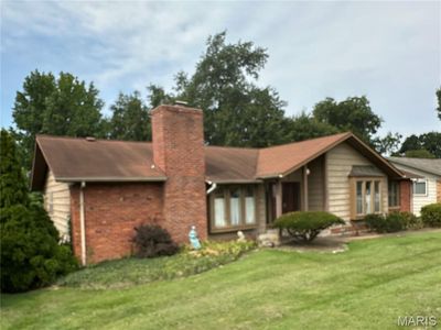 681 Henry Ave