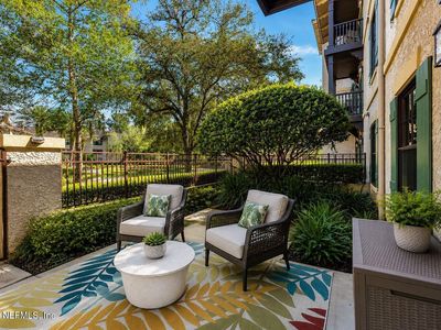 955 REGISTRY Boulevard #103