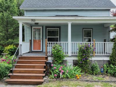 703 Fitzhugh St