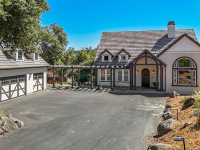 3519 Hanover Place