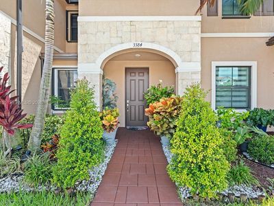Property at 3384 W 106th Ter, Hialeah, FL