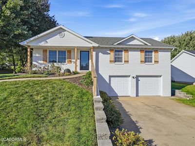 3838 Liverpool Dr