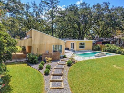 2108 Spence Ave
