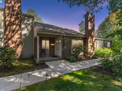 Property at 1325 Bonniebrae Dr, Lake Oswego, OR