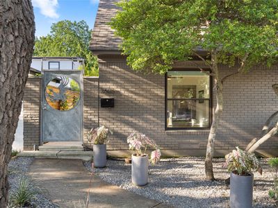 3605 Parkway