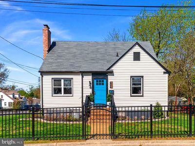 505 Ludlow Rd
