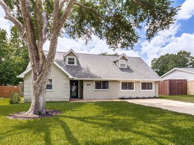 13133 Flagstone Ln