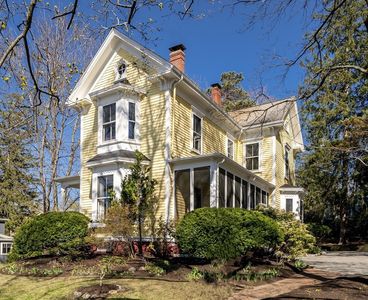 14 Hillside Ave