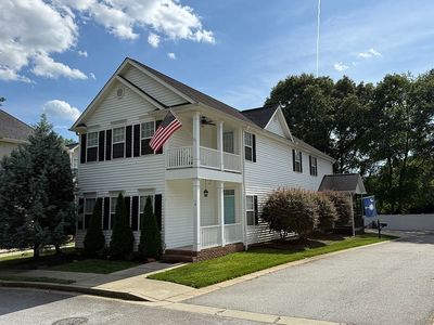 19 Carex Ct