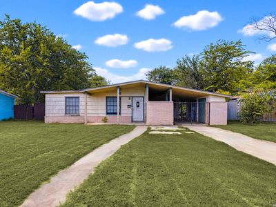 242 Brettonwood Dr