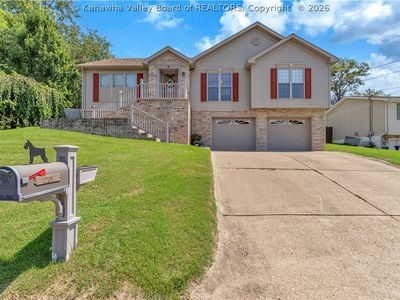 Property at 1209 Lakeview Dr, Ravenswood, WV