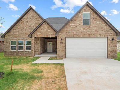 228 E Abbot Ln